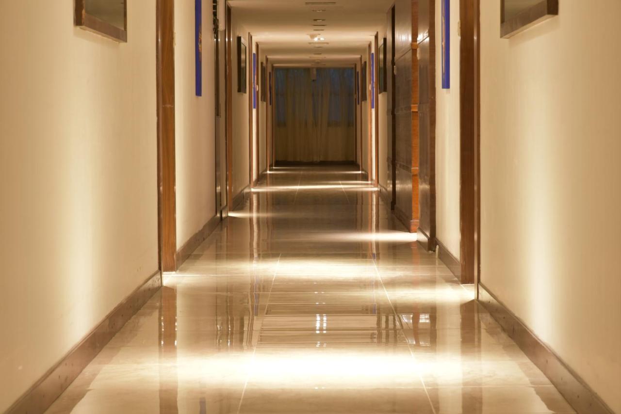 Pride Hotel, Chennai Exterior photo