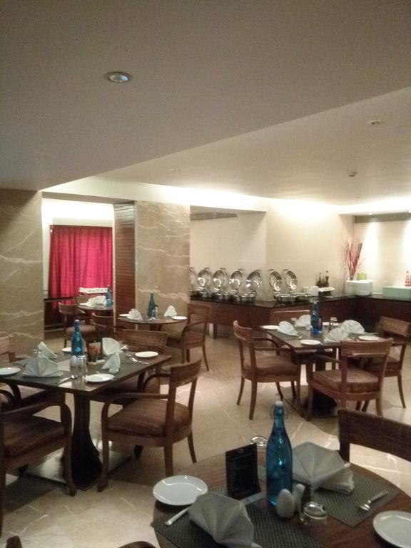 Pride Hotel, Chennai Exterior photo