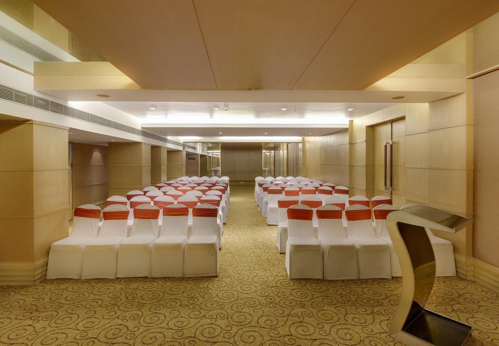Pride Hotel, Chennai Exterior photo