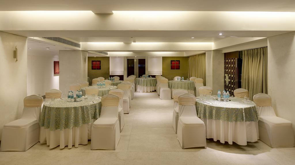 Pride Hotel, Chennai Exterior photo