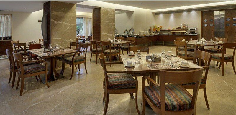 Pride Hotel, Chennai Exterior photo